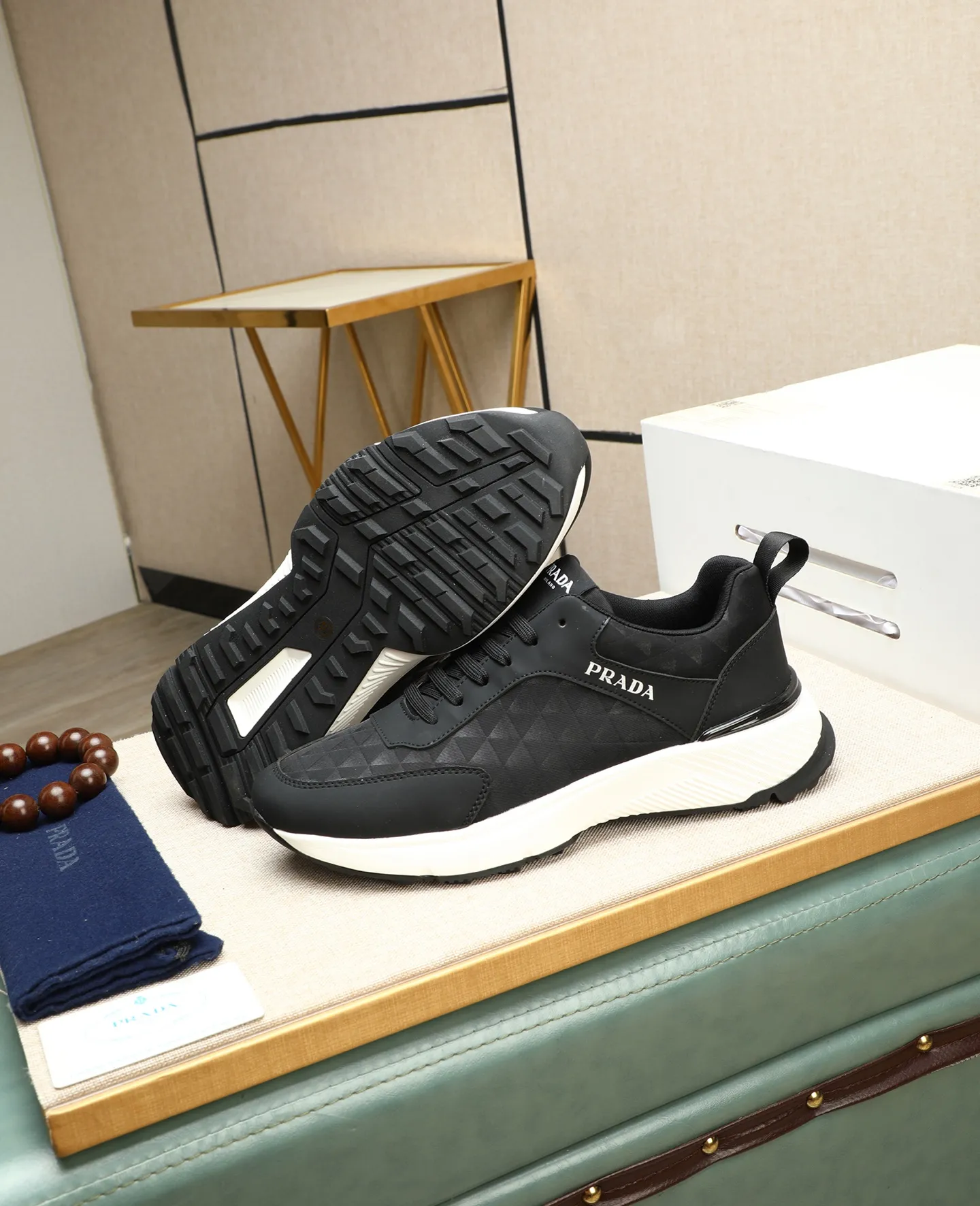 Men's men's shoes💰460🌹🌹[PRADA—Prada] new model🙈original replica! 👟👟👟The uppers are made of top-notch workmanship from Italy🇮🇹Imported calfskin❗️Genuine leather lining@Suitable for travel, the original version has an enlarged engraved sole, making it suitable for all kinds of travel, showing low-key luxury. Let quality speak for itself. Color: Size: 38-44